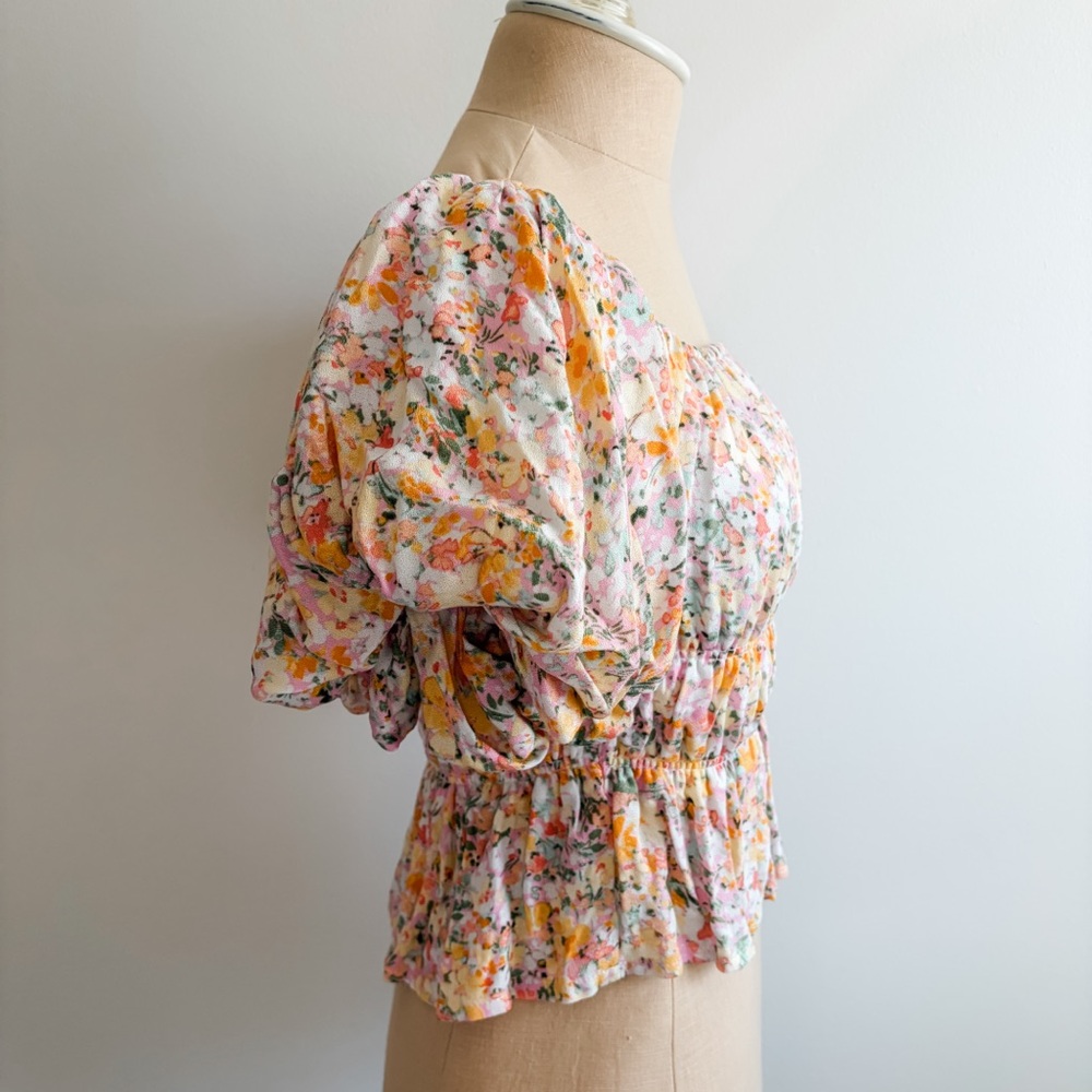 Altar'd State Smocked Puff Sleeve Cropped Floral Top - Picture 4 of 10
